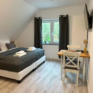 https://lagom-apartments-am-volkpark.hamburg-hotels-de.com